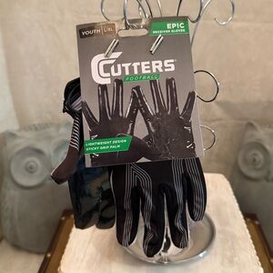 Cutters Epic Receiver Football Gloves - Size: Youth Large/X-Large